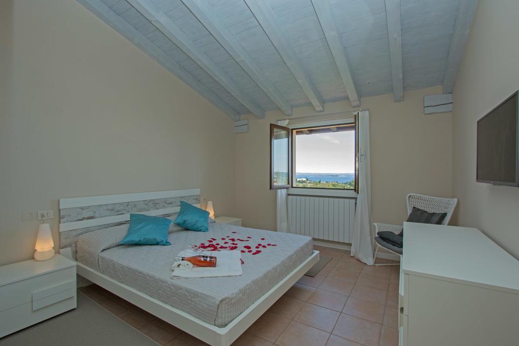 Borgo Stropea Soiano Del Lago Room photo